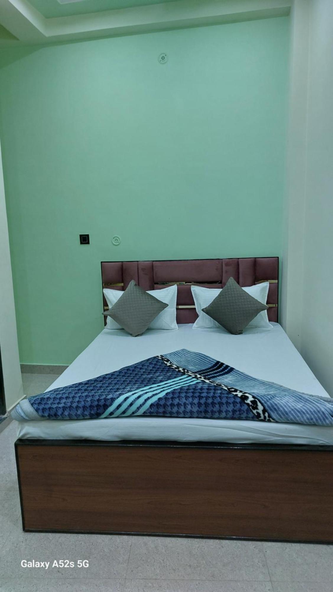 Narayani Paying Guest House Váránasí Exteriér fotografie